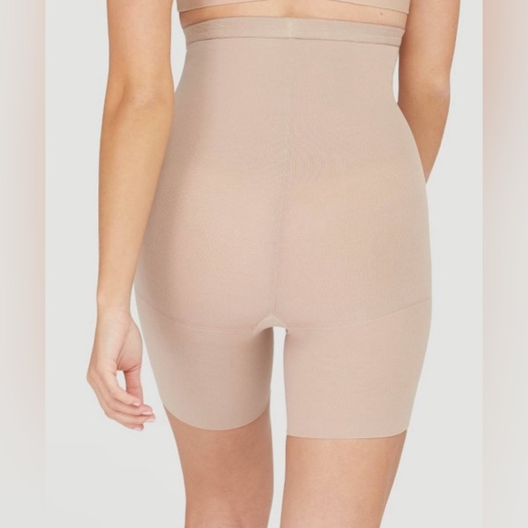 SPANX Assets High-waist mid-thigh super control shapewear, size 6 - Picture 3 of 5